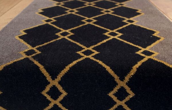 Axminster Stair runners, Arlequin, Chêne, Noir & Ocre
