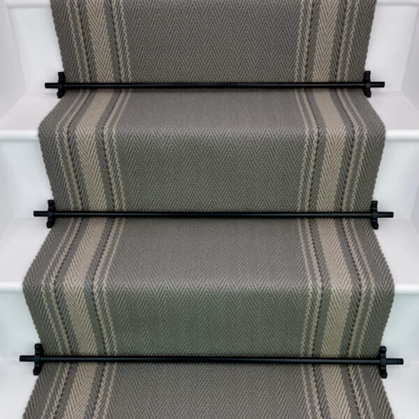 Gainford – Courtyard Grey